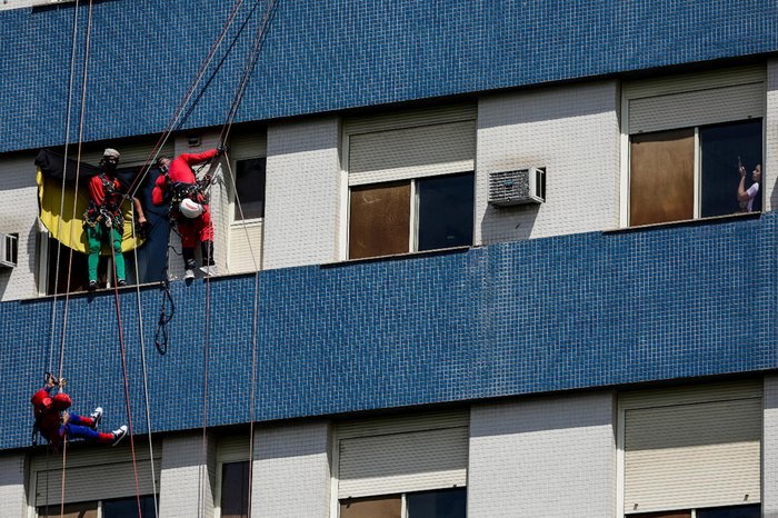 Empresa Executar Alpinismo Industrial foi responsável por iniciativa voluntária