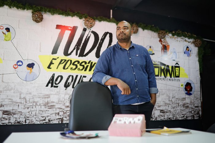 Michel é o designer da Agência Formô