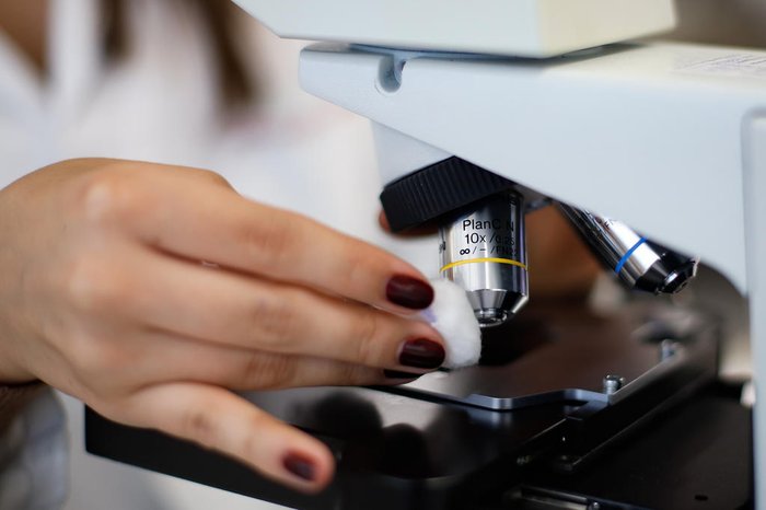 Dez alunos estão participando da aula de Hematologia