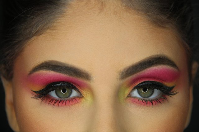 make colorida<!-- NICAID(14925889) -->