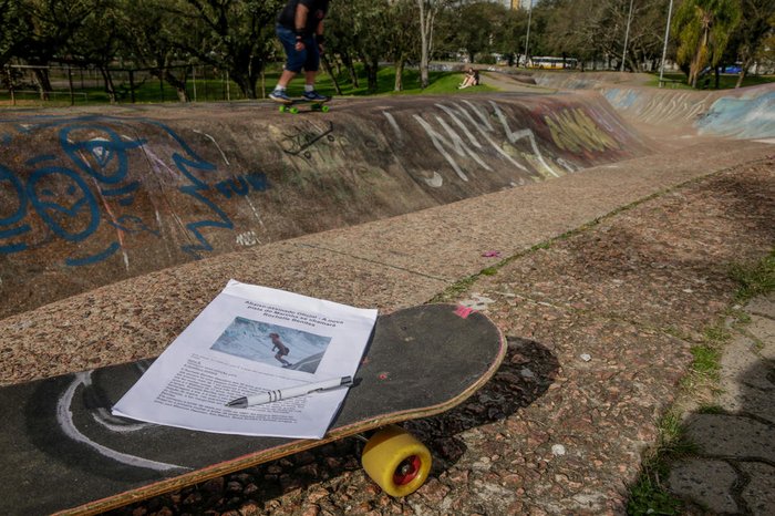  Família e amigos estão fazendo um abaixo-assinado pedindo apoio para que a nova pista de skate da orla do Guaíba tenha o nome de Rochelle