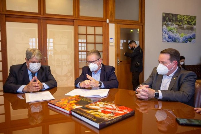 Felipe Dalla Valle / Divulgação Felipe Dalla Valle / Divulgação