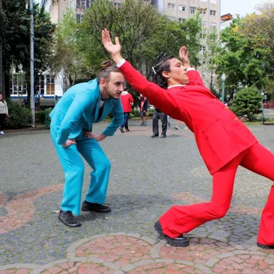 Estreia DESVIO In Situ ¿ Cia. Municipal de Dança<!-- NICAID(14935214) -->