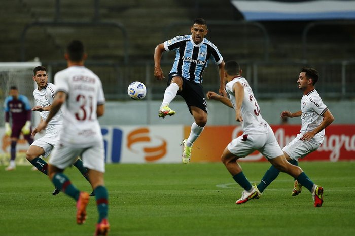 Confira a tabela atualizada do Brasileirão após a vitória do Grêmio
