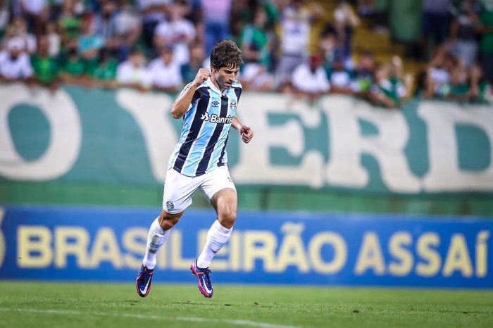 Números comprovam o bom momento de Lucas Silva no Grêmio