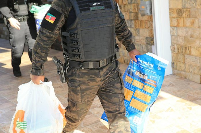 Apreensões feitas durante a operação policial