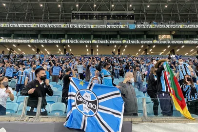 PORTO ALEGRE, RS, BRASIL - 03.10.2021 - O Grêmio recebe o Sport na Arena, em jogo válido pela 23ª rodada do Brasileirão. Partida marca a volta da torcida à Arena durante a pandemia. (Foto: Jefferson Botega/Agencia RBS)<!-- NICAID(14905063) -->