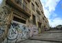 Suja, vandalizada e insegura, escadaria da Conceição deve passar por revitalização e receber shows