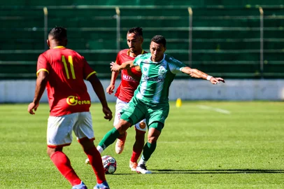 nos penaltis, alviverde perdeu para o riograndense<!-- NICAID(14965581) -->