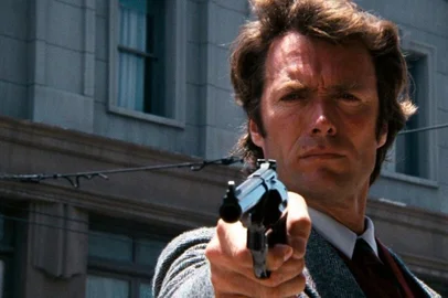Perseguidor Implacável (Dirty Harry, 1971)<!-- NICAID(14753104) -->