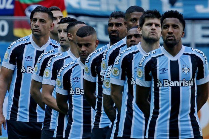 Grêmio atrasa direito de imagem dos jogadores no mês de dezembro