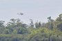 PORTO ALEGRE, RS, BRASIL,  30/12/2021- Buscas a criminosos que atacaram carro-forte. Na foto, Corpos sendo retirados de Helicóptero.  Foto: Lauro Alves  / Agencia RBS<!-- NICAID(14979945) -->