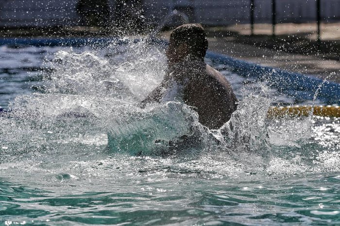 Este foi o primeiro fim de semana da nova temporada das piscinas públicas