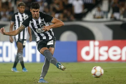Pedro Raul, no jogo Botafogo x Resende pelo Campeonato Carioca no Estadio Nilton Santos. 30 de Janeiro de 2020, Rio de Janeiro, RJ, Brasil. Foto: Vitor Silva/Botafogo. <!-- NICAID(14407711) -->