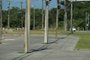 PORTO ALEGRE,RS,BRASIL.2022,01,14.Rua José Pedro Boéssio, interditada para o trãnsit de veículos, porque varios postes ficaram no meio da pista.(RONALDO BERNARDI/AGENCIA RBS).<!-- NICAID(14989836) -->