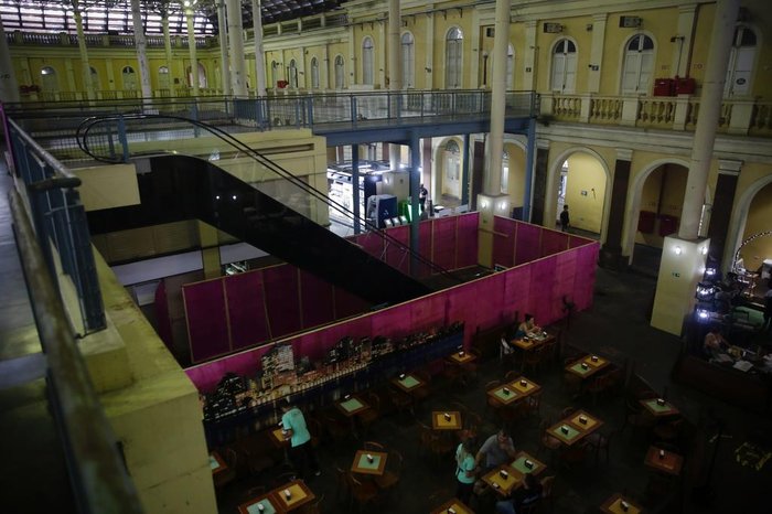 Primeira etapa da obra será a retirada das escadas rolantes para substituição