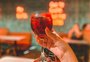Happy hour no estilo espanhol: descubra o novo restaurante do Mercado Paralelo que serve de paella a sangria