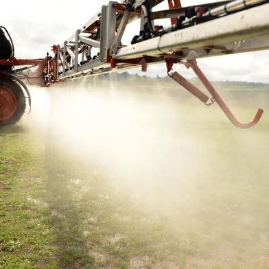 PASSO FUNDO, RS, BRASIL 17/07/2016 - Aplicação de Defensivos em lavouras, em Passo Fundo, no Norte do RS. (FOTO: DIOGO ZANATTA/ESPECIAL).<!-- NICAID(12323215) -->