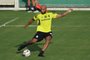 Recuperado de lesão, zagueiro Rodrigo Moledo aguarda por nova chance no Inter<!-- NICAID(15034322) -->