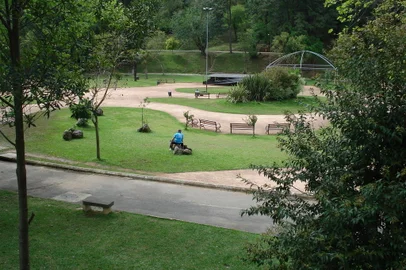 *** Parque dos Macaquinhos/limpo ***Parque dos Macaquinhos Fotógrafo: Alexandra Baldisserotto<!-- NICAID(2062611) -->