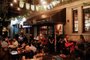 17/03/2022 - PORTO ALEGRE, RS - Retomada dos bares do quarto distrito. Na imagem, o bar MESA. FOTO: ANSELMO CUNHA / AGÊNCIA RBS<!-- NICAID(15044228) -->