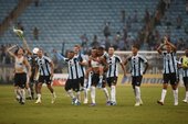 Dê notas aos jogadores de Grêmio x Internacional hoje