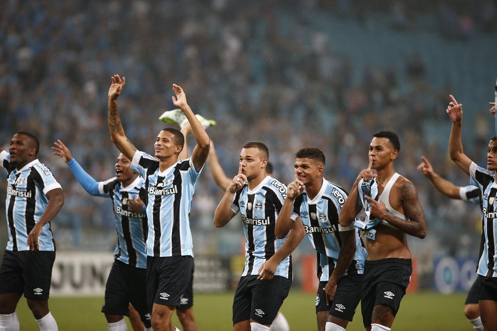 Apesar de Thiago Santos, Gr&Atilde;&ordf;mio est&Atilde;&iexcl; na final do Gauch&Atilde;&pound;o | GZH