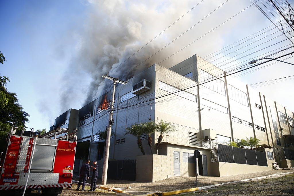 Incêndio atinge fábrica de calçados em Novo Hamburgo | GZH