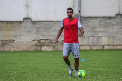 Thiago Sales fala sobre preparação com a chegada do novo técnico, Luan Carlos<!-- NICAID(15060601) -->