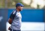 Grêmio suspende folgas e aposta em "semana cheia" para entrosar novo esquema de Roger Machado