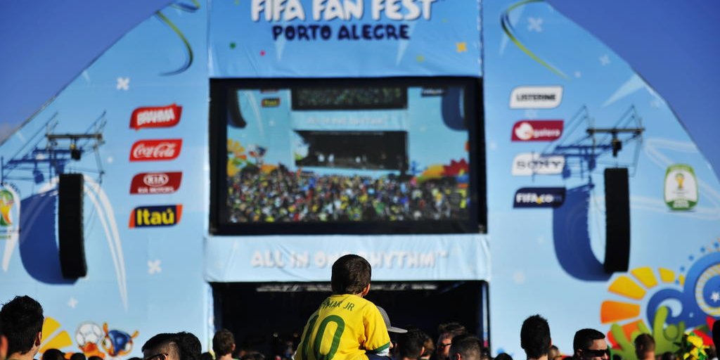 Na Av. Noroeste: Pouso Alegre terá telão e shows para a estreia da seleção  na Copa • Rede Moinho 24