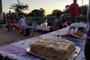 Comunidade da Vila Augusta fez uma festa com sete bolos para celebrar aniversário de obra