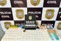 Uma ação da Polícia Civil de Caxias do Sul contra um esquema de tele entrega de drogas prendeu dois homens de 25 anos na manhã desta sexta-feira (6). Segundo as investigações da Operação Twin Towers, eles são os lideres do grupo criminoso, que contava com diversos motoristas para espalhar cerca de 60 porções de drogas por dia pela cidade.<!-- NICAID(15088815) -->