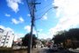 CAXIAS DO SUL, RS, BRASIL, 16/05/2022. Fotos gerais de postes de iluminação. Matéria sobre fiscalização de postes que não são da RGE ou de companhia telefônica. Na foto, postes localizados na rua Vinte de Setembro próximo da rua Humberto de Campos.  (Porthus Junior/Agência RBS)<!-- NICAID(15097194) -->