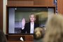 Model Kate Moss is sworn in via video link at the Fairfax County Circuit Courthouse in Fairfax, Virginia, on May 25, 2022. - Actor Johnny Depp is suing ex-wife Amber Heard for libel after she wrote an op-ed piece in The Washington Post in 2018 referring to herself as a public figure representing domestic abuse. (Photo by EVELYN HOCKSTEIN / POOL / AFP)Editoria: CLJLocal: FairfaxIndexador: EVELYN HOCKSTEINSecao: justice and rightsFonte: POOLFotógrafo: STR<!-- NICAID(15106224) -->