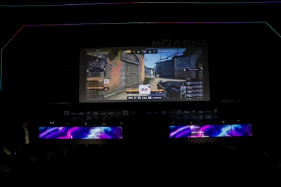PORTO ALEGRE, RS, BRASIL, 19.06.2022: Arena gamer instalada em sala de cinema na capital. Foto: Camila Hermes/Agencia RBS<!-- NICAID(15127610) -->