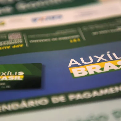 CAXIAS DO SUL, RS, BRASIL, 01/07/2022 - Fila do Auxílio Brasil em Caxias do Sul é de quase 8 mil famílias. (Marcelo Casagrande/Agência RBS)<!-- NICAID(15137944) -->