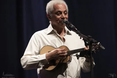 Paulinho da Viola em show no Auditório Araújo Vianna, no dia 10 de fevereiro de 2022<!-- NICAID(15025841) -->