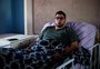 "Fiquei ali no chão, com tudo em cima de mim. Não conseguia me mexer", diz homem que ficou paraplégico após desabamento em bar
