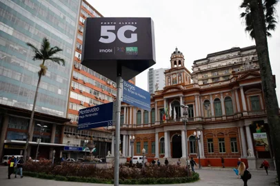PORTO ALEGRE, RS, BRASIL, 28/07/2022- Antena 5G em Porto Alegre. Foto: Anselmo Cunha/Agencia RBS<!-- NICAID(15160623) -->