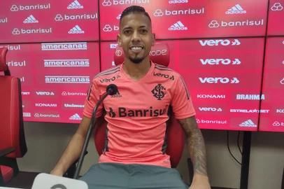 Apresentação do Weverton , novo jogador do Inter. Foto: Filipe Duarte / Agencia RBS<!-- NICAID(15163481) -->
