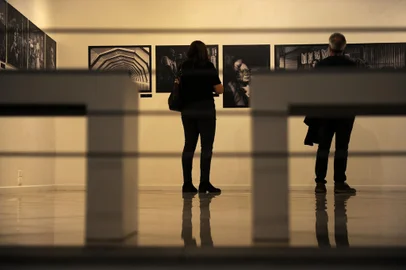 CAXIAS DO SUL, RS, BRASIL, 02/08/2022 -  foto da exposição ¿Foto clube Bienal, do Clube do Fotógrafo, na Galeria Gerd Bornheim (Casa da Cultura). (Marcelo Casagrande/Agência RBS)<!-- NICAID(15164904) -->