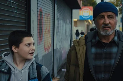 Javon Wanna Walton e Sylvester Stallone no filme Samaritano<!-- NICAID(15187668) -->