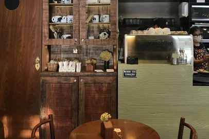 a.morada café<!-- NICAID(15190271) -->