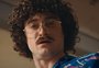 Daniel Radcliffe aparece como Weird Al Yankovic em trailer do filme