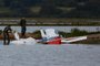 01/09/2022 - ELDORADO DO SUL, RS - Aeronave cai em Eldorado do Sul, deixando um pessoa morta e duas feridas. FOTO: Camila Hermes / Agência RBS<!-- NICAID(15194402) -->