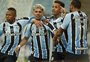 Grêmio vence o Vila Nova, sobe para terceiro e abre seis pontos para o quinto colocado