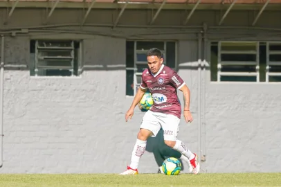 paraguaio marcou o gol da vitória do caxias contra o América-RN<!-- NICAID(15183341) -->