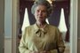 Imelda Staunton no papel de Elizabeth II, na série da Netflix The Crown.<!-- NICAID(15201825) -->