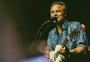 Rodrigo Amarante traz o show "Drama" a Porto Alegre